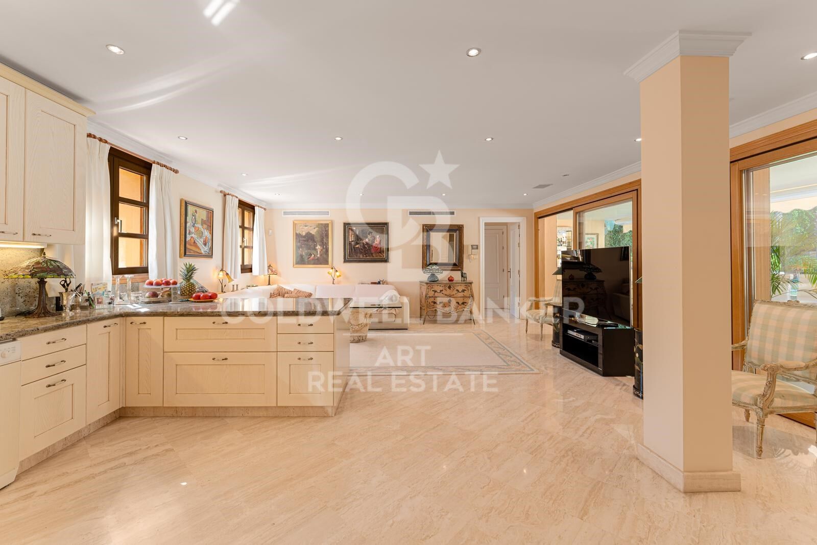 Elegante mediterrane Villa im Herzen von Nueva Andalucía, Marbella
