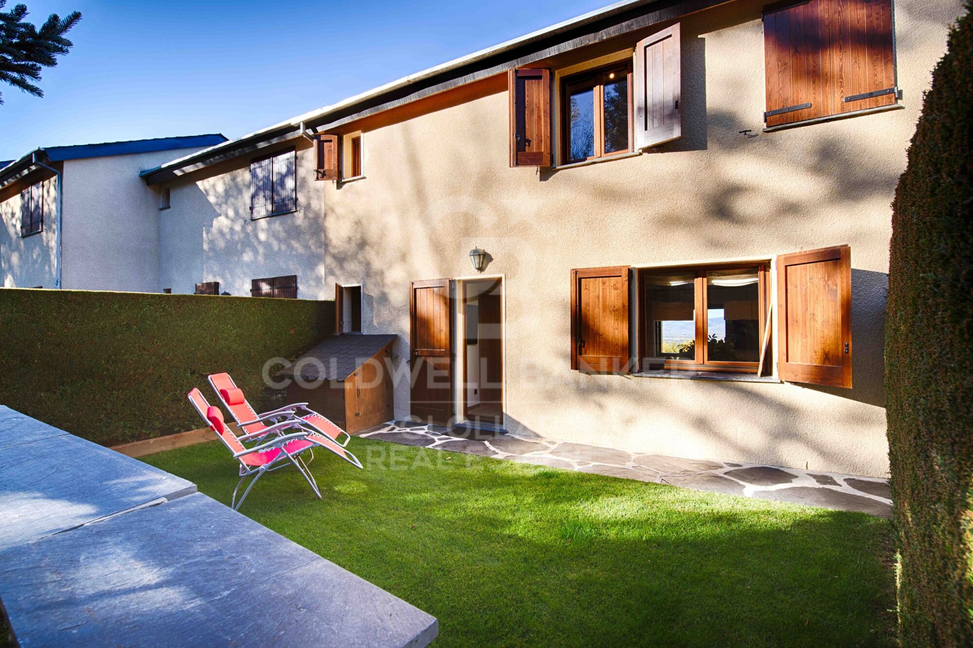 House 3 Bedrooms Sale Osséja