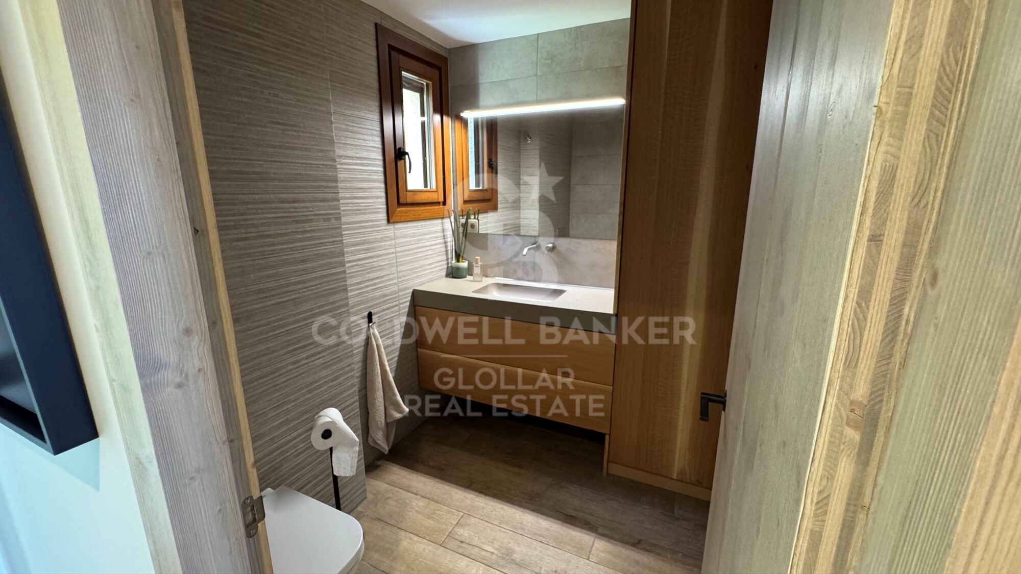 House 3 Bedrooms Sale Osséja