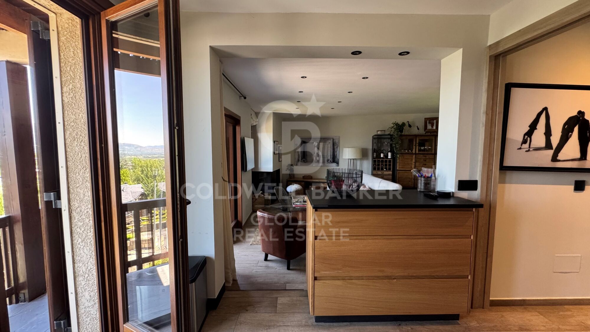 House 3 Bedrooms Sale Osséja