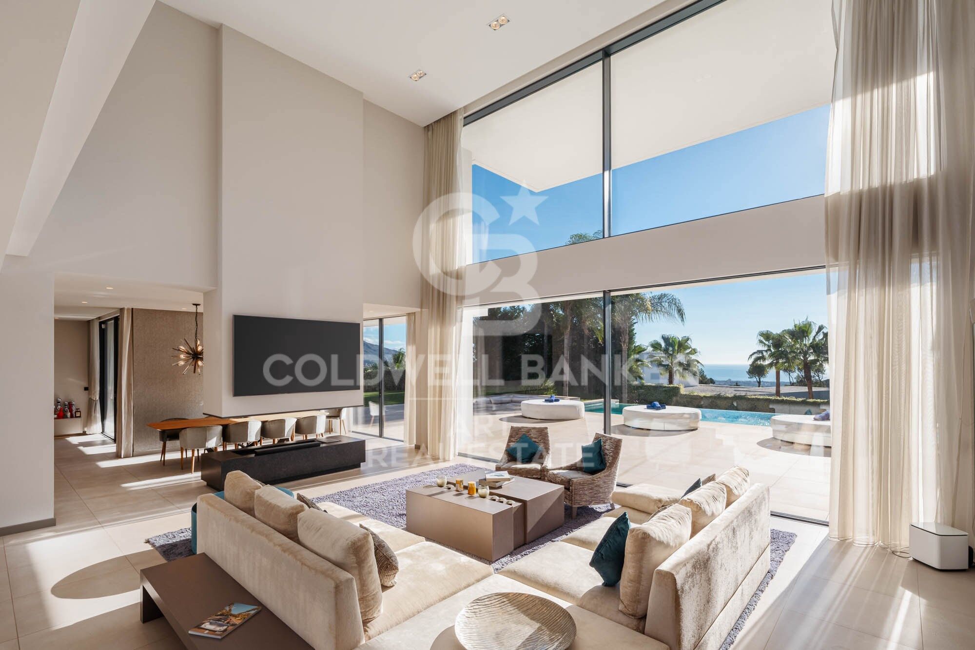 Elegant hillside villa in El Madroñal, Benahavís