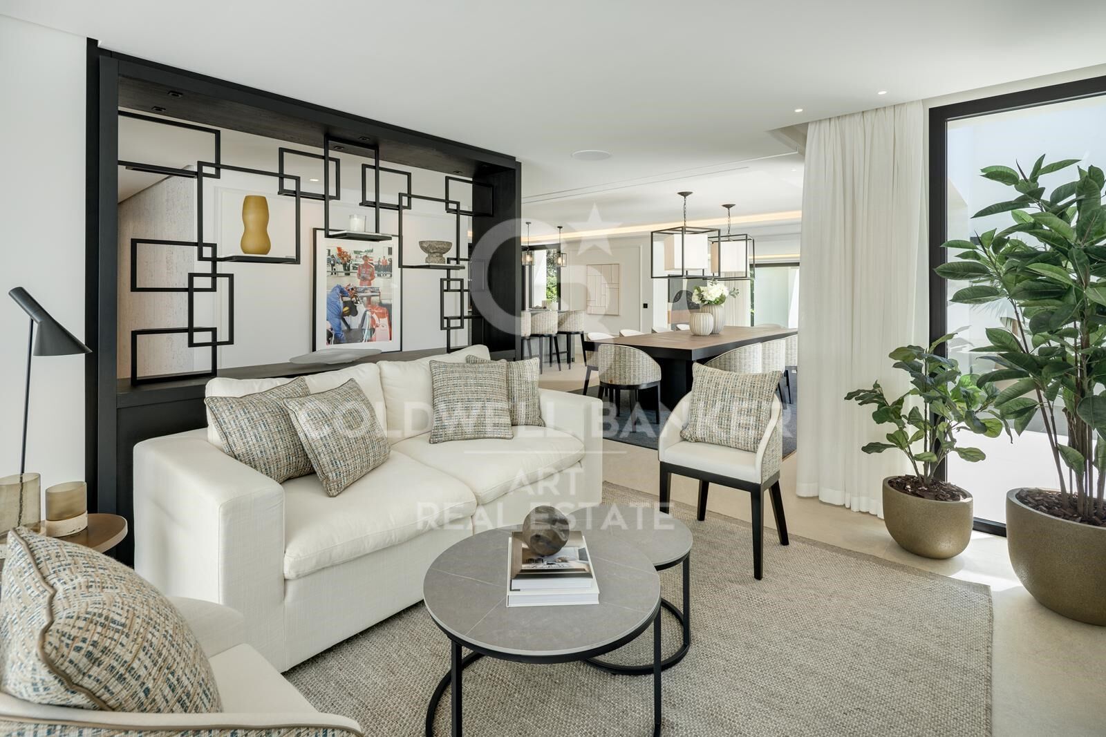 Elegant contemporary villa in the heart of Nueva Andalucía, Marbella