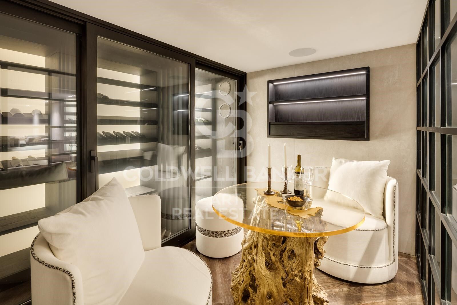 Elegant contemporary villa in the heart of Nueva Andalucía, Marbella