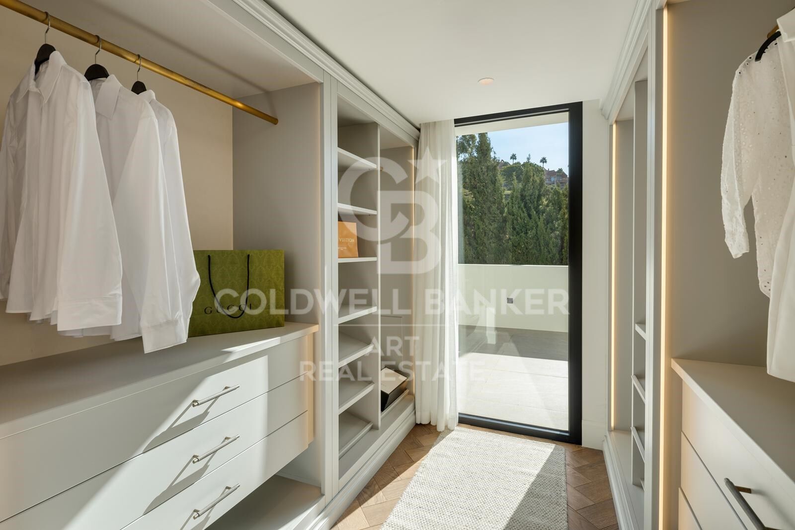 Villa contemporaine élégante au cur de Nueva Andalucía, Marbella