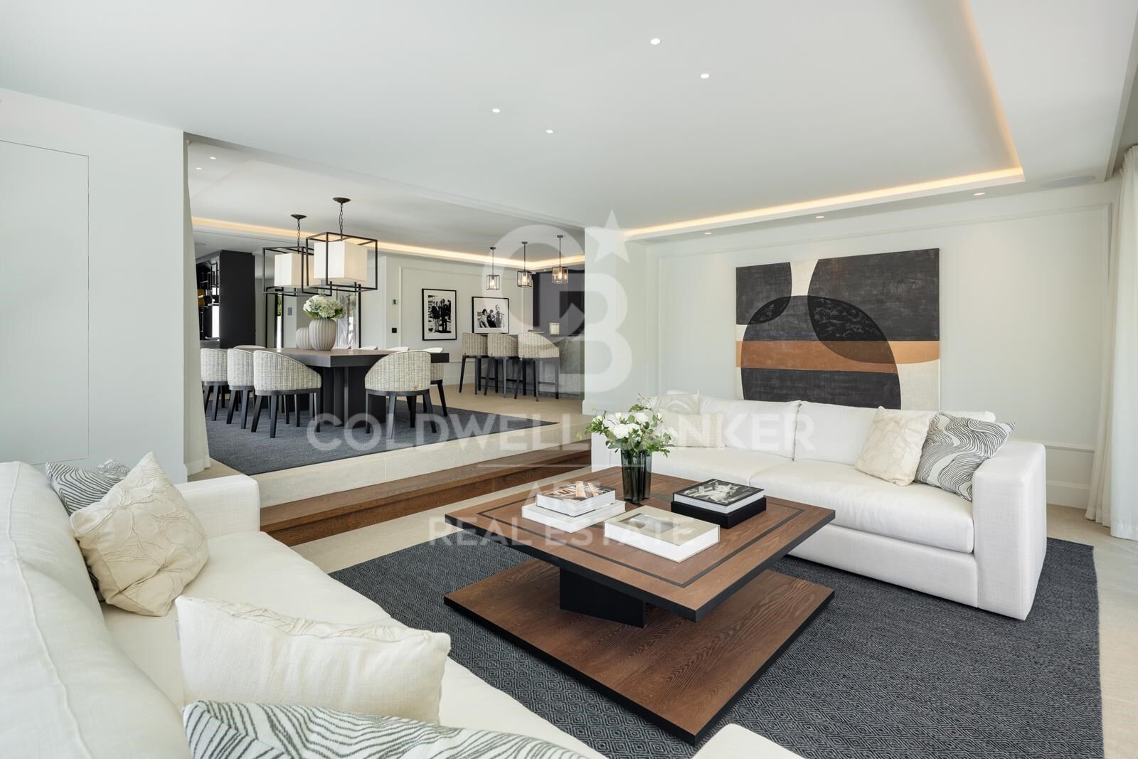 Moderne Luxusvilla im Herzen von Nueva Andalucía, Marbella