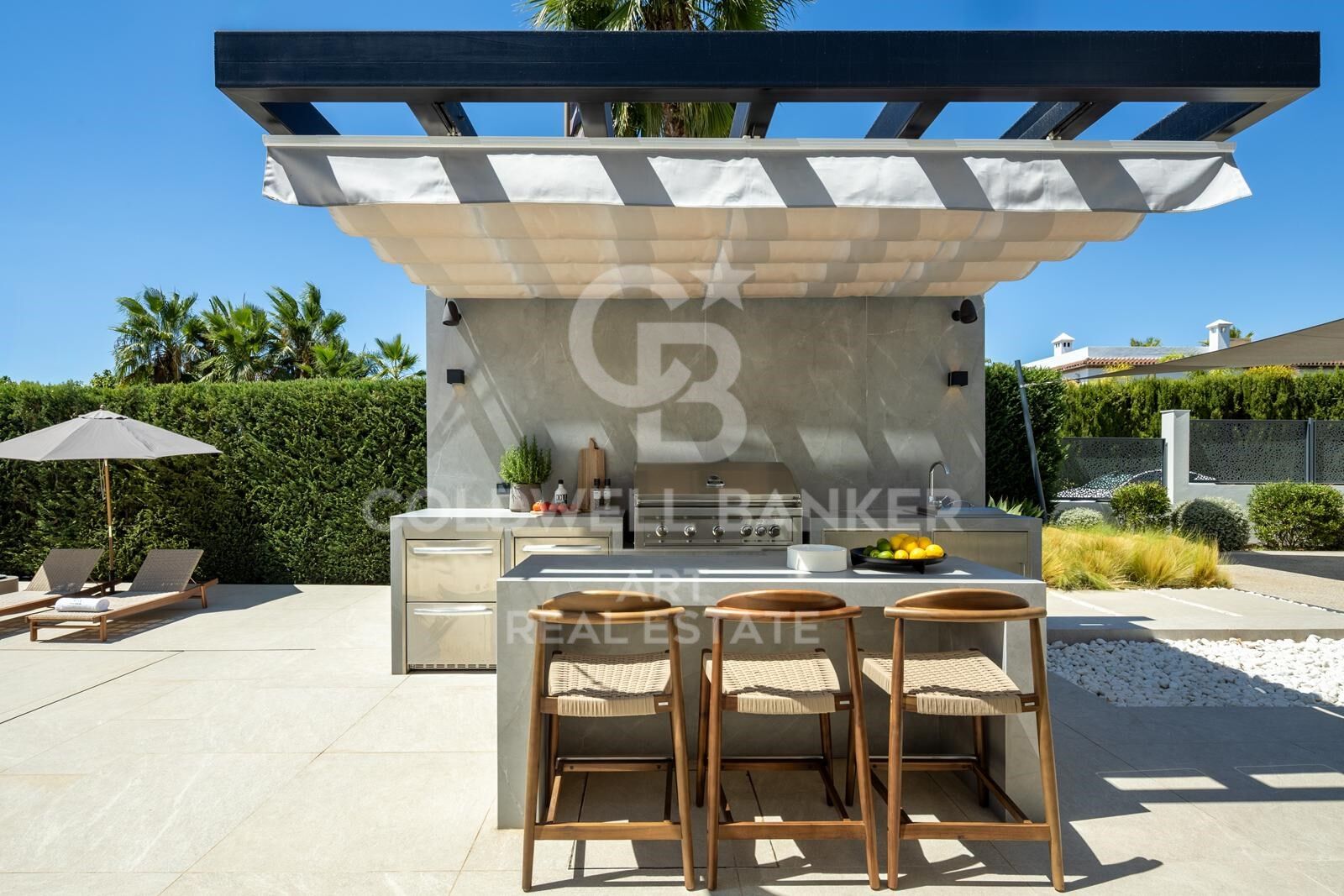 Moderne Luxusvilla im Herzen von Nueva Andalucía, Marbella