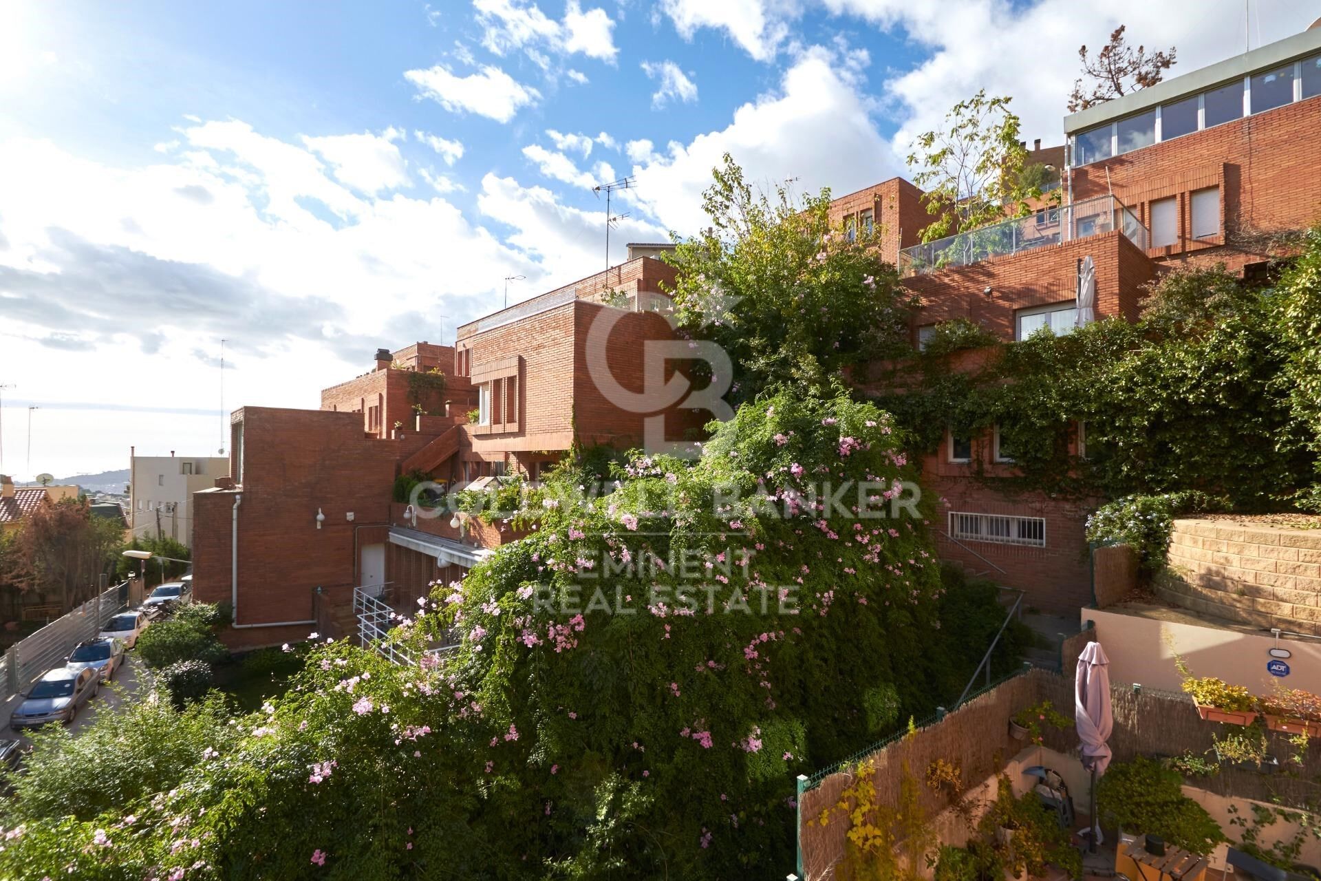 Lumière, tranquillité et vues à Vallcarca, près de Collserola