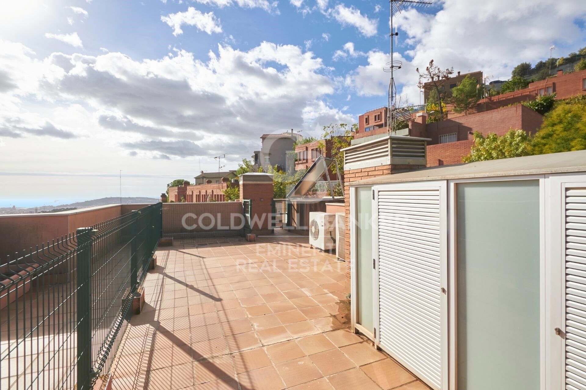 Lumière, tranquillité et vues à Vallcarca, près de Collserola