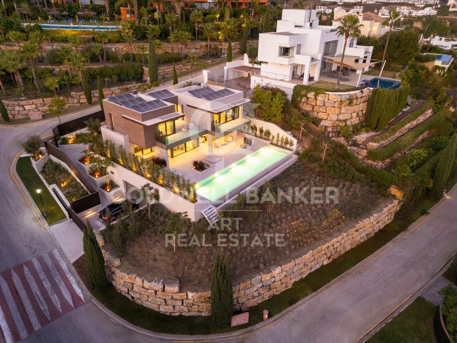Zeitgenössische Luxusvilla in Los Flamingos, Benahavís