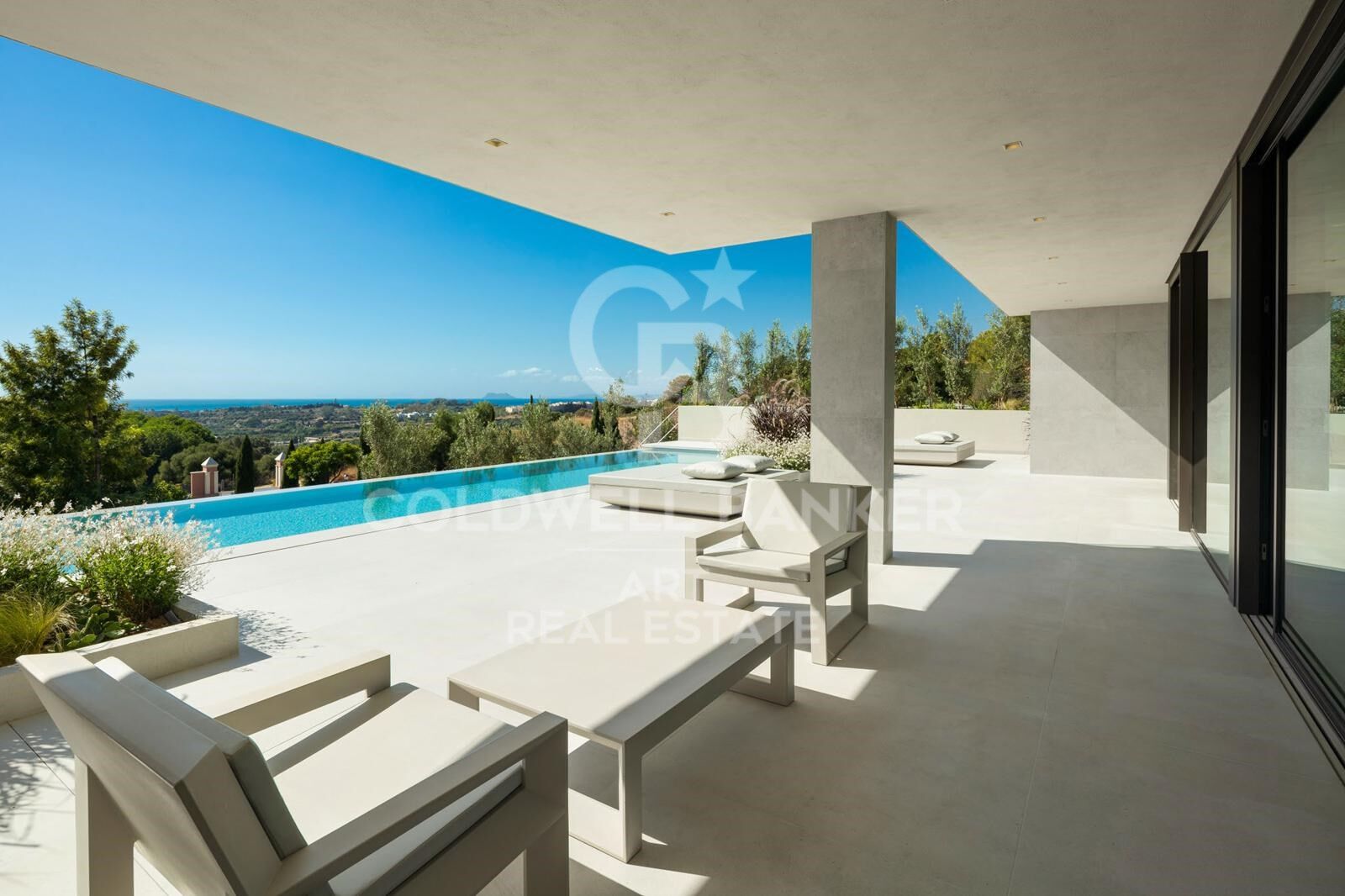 Zeitgenössische Luxusvilla in Los Flamingos, Benahavís