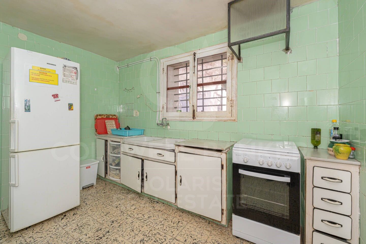 Charming finca with large urban plot for sale in Jávea, just a stone's throw from the sea and all amenities