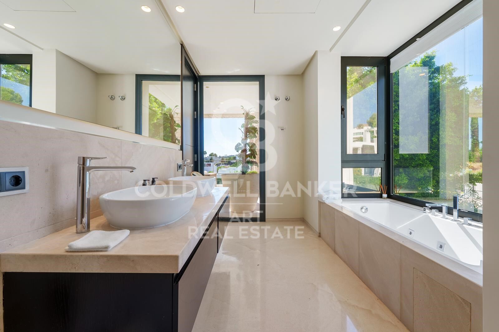 Villa contemporaine au design élégant - Nueva Andalucía, Marbella