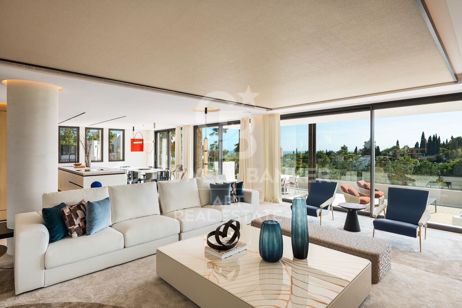 Außergewöhnliche moderne Villa mit Spa und Panoramablick - Marbella Hill Club