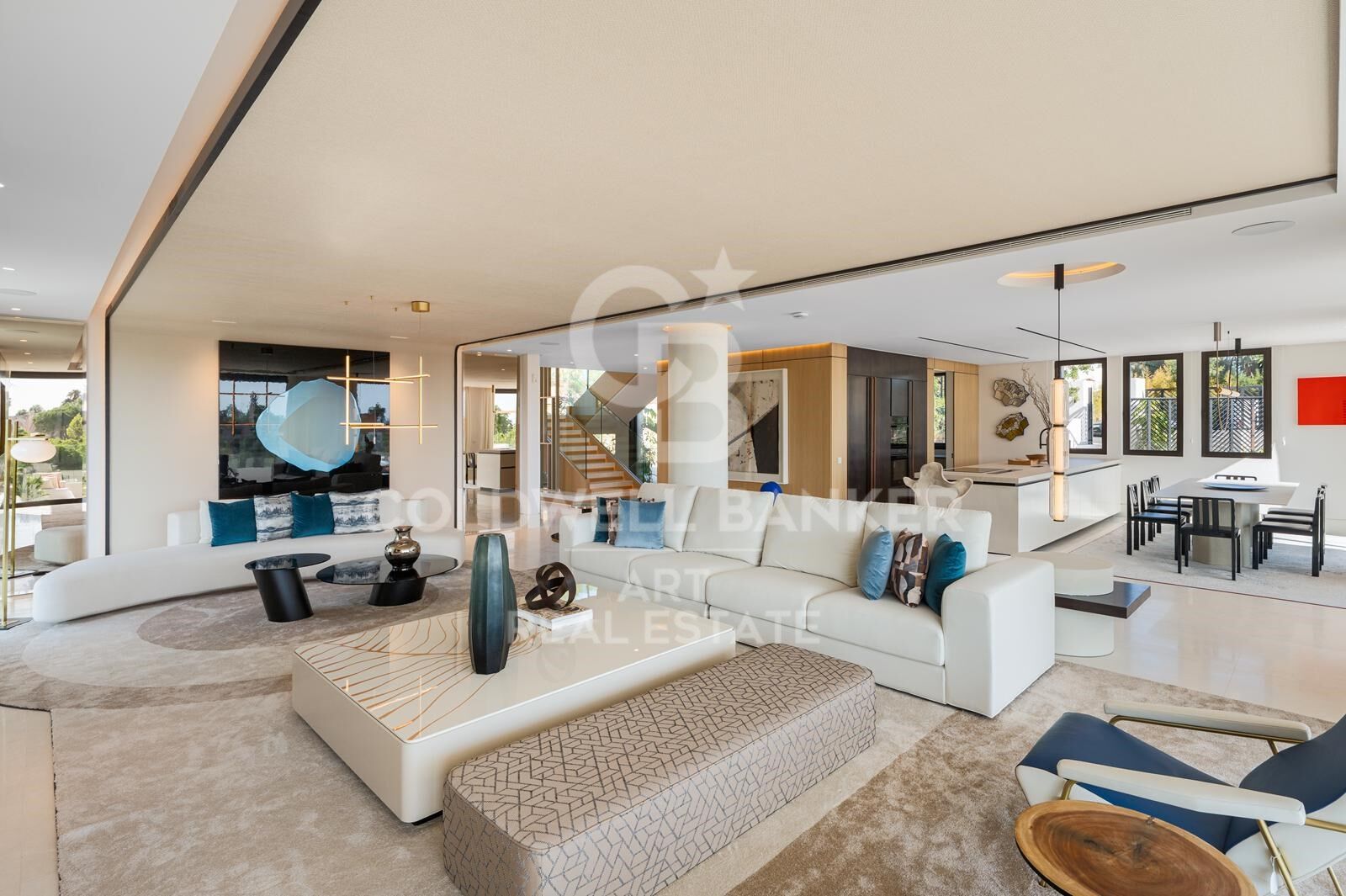 Außergewöhnliche moderne Villa mit Spa und Panoramablick - Marbella Hill Club