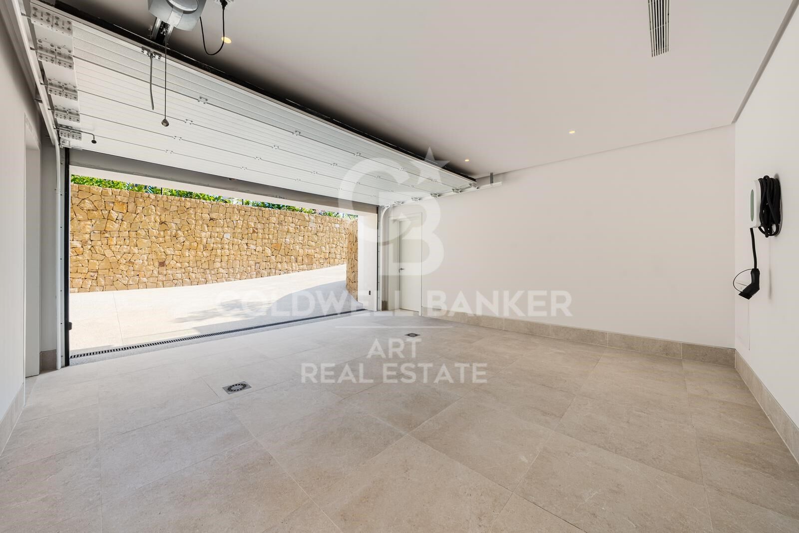 Exceptional contemporary villa with spa and panoramic views - Marbella Hill Club