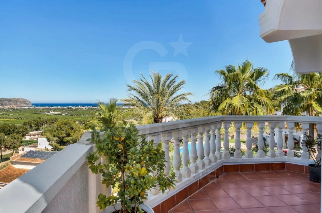 Villa 4 Bedrooms Sale Jávea / Xàbia