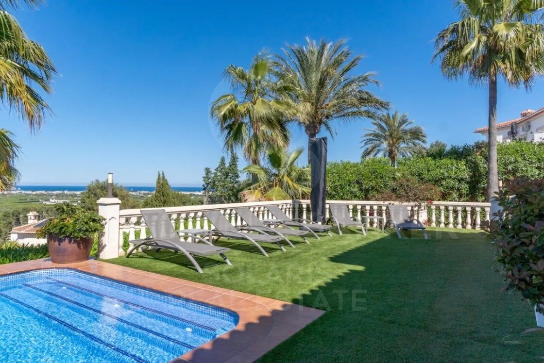 Villa 4 Bedrooms Sale Jávea / Xàbia