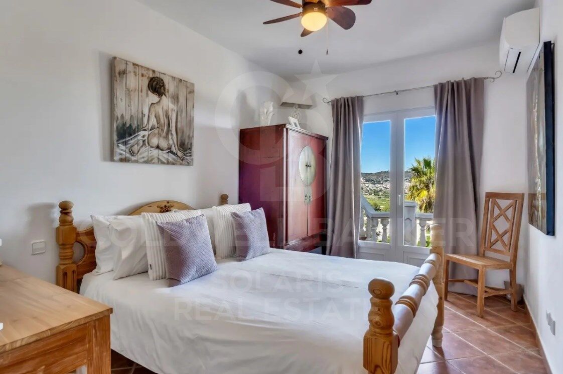 Villa 4 Bedrooms Sale Jávea / Xàbia