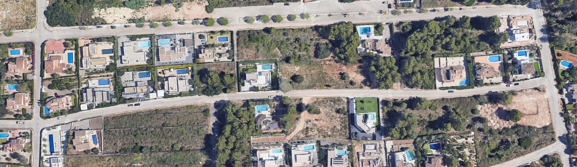 Grundstück mit Blick auf das Meer und den Montgó in der exklusiven Urbanisation Piver, Jávea