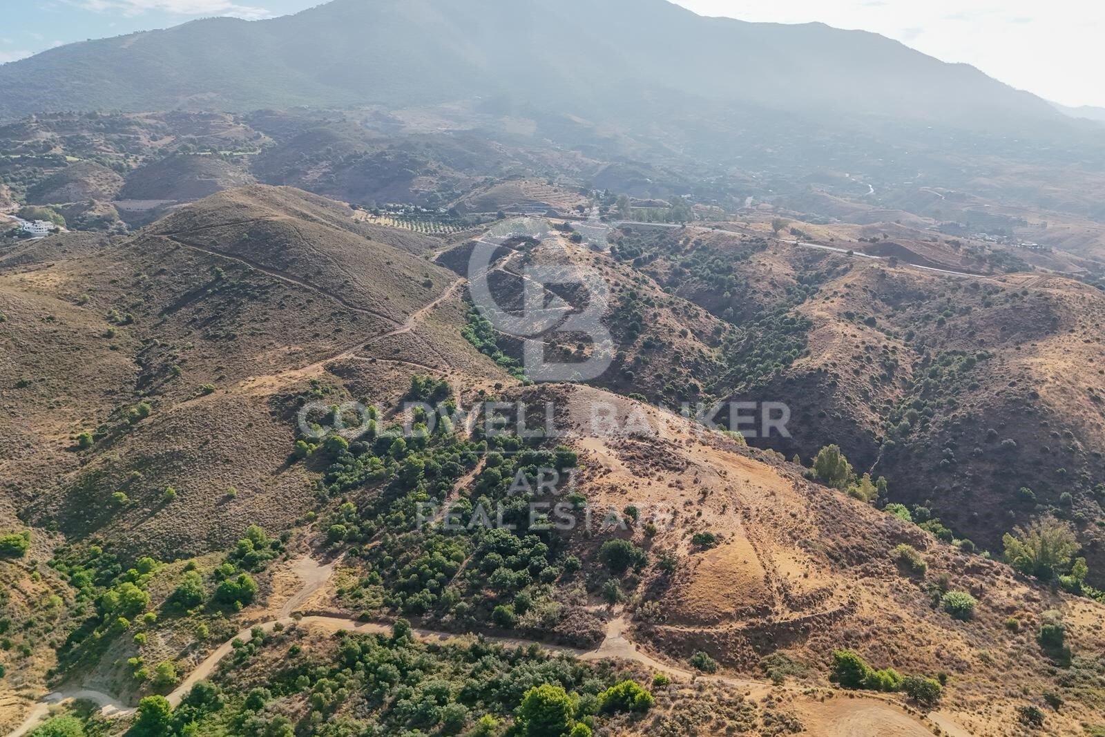 Rustic estate with building potential in Mijas, Costa del Sol