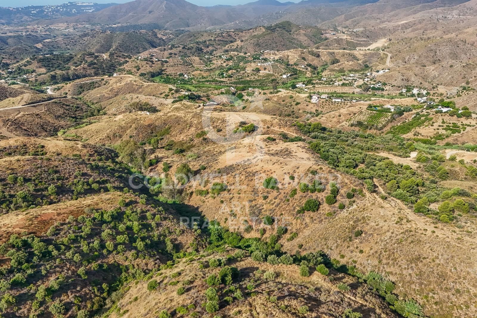 Rustikales Anwesen mit Baugenehmigungsmöglichkeit in Mijas, Costa del Sol