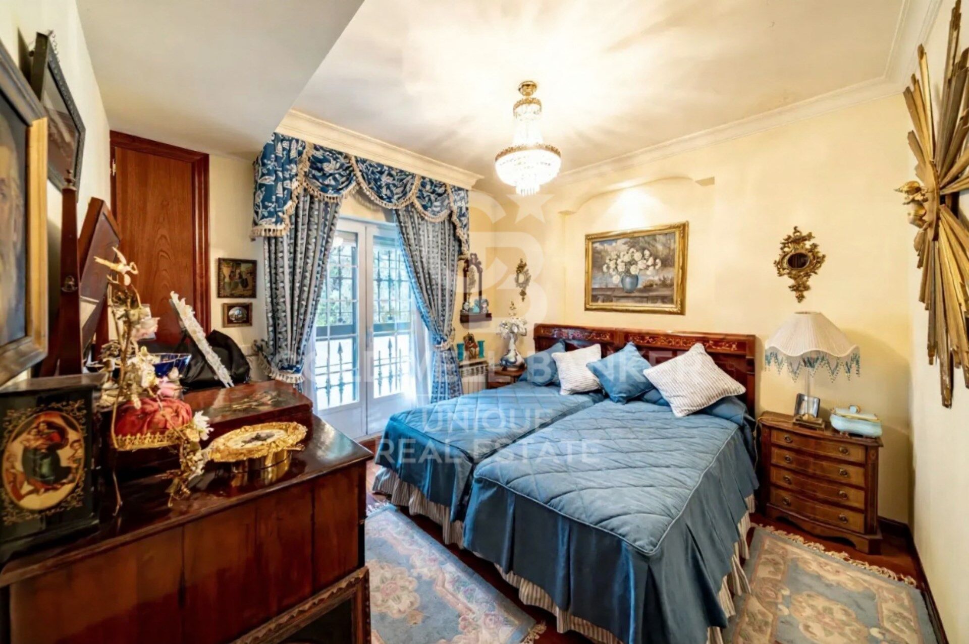 Exclusive villa in Nueva España, Madrid