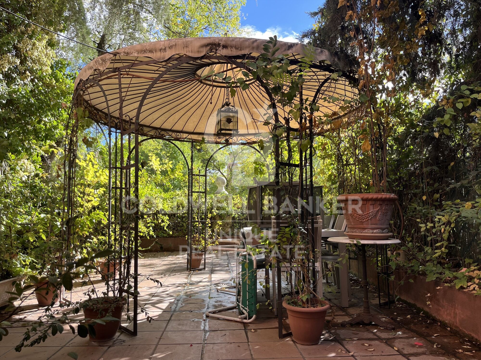 Exclusive villa in Nueva España, Madrid