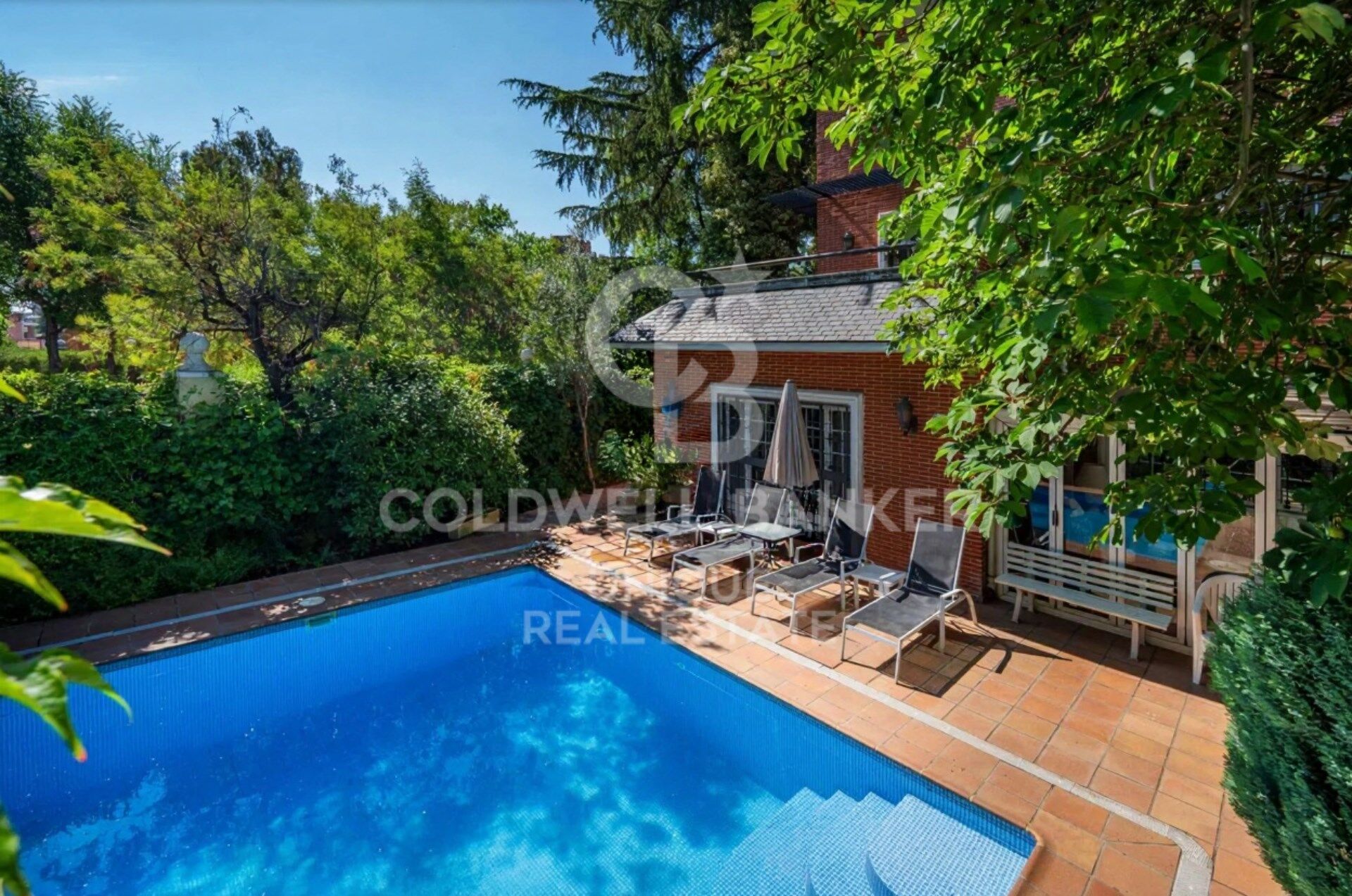 Exclusive villa in Nueva España, Madrid