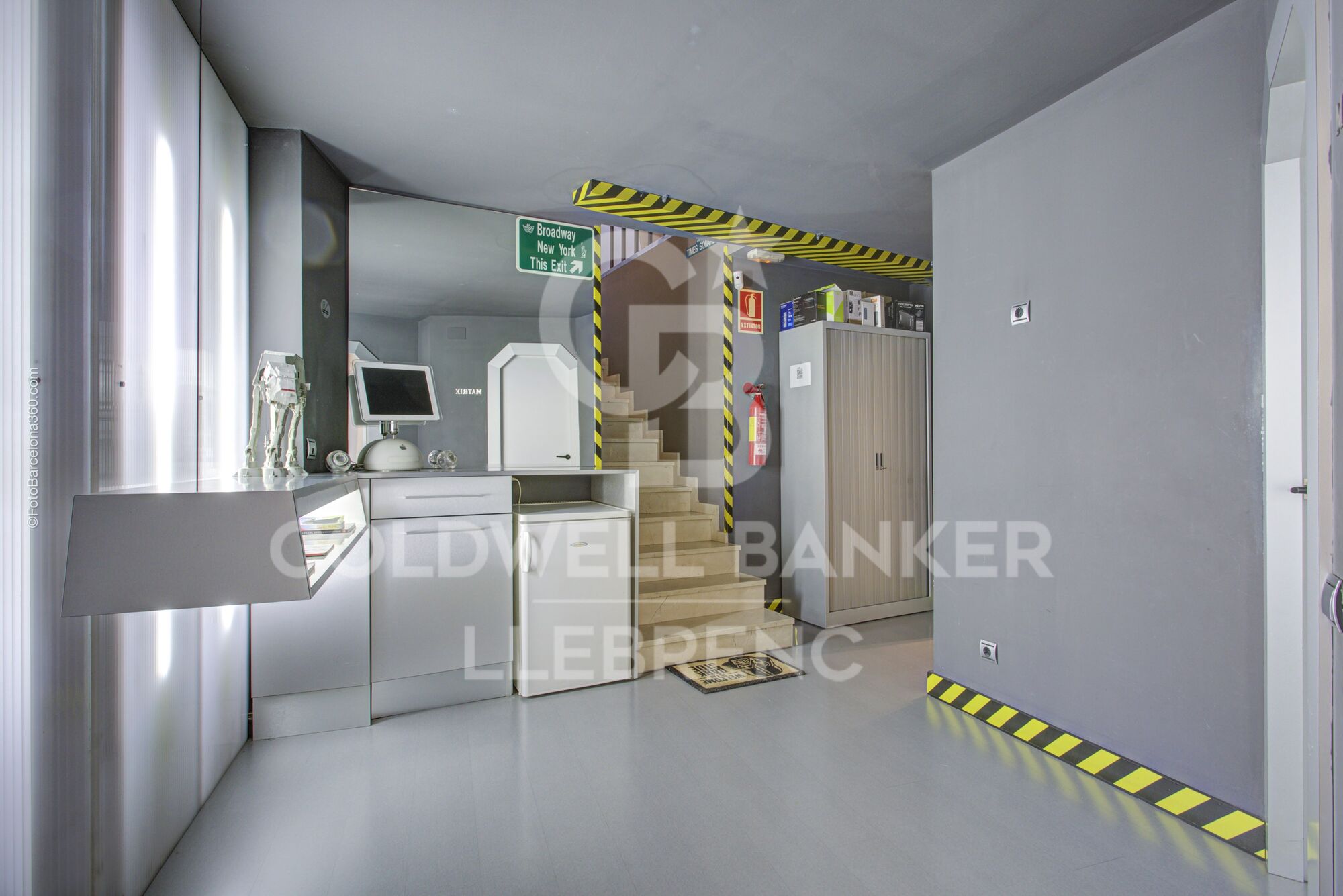 Wonderful duplex premises for sale in Republica Argentina Avenue