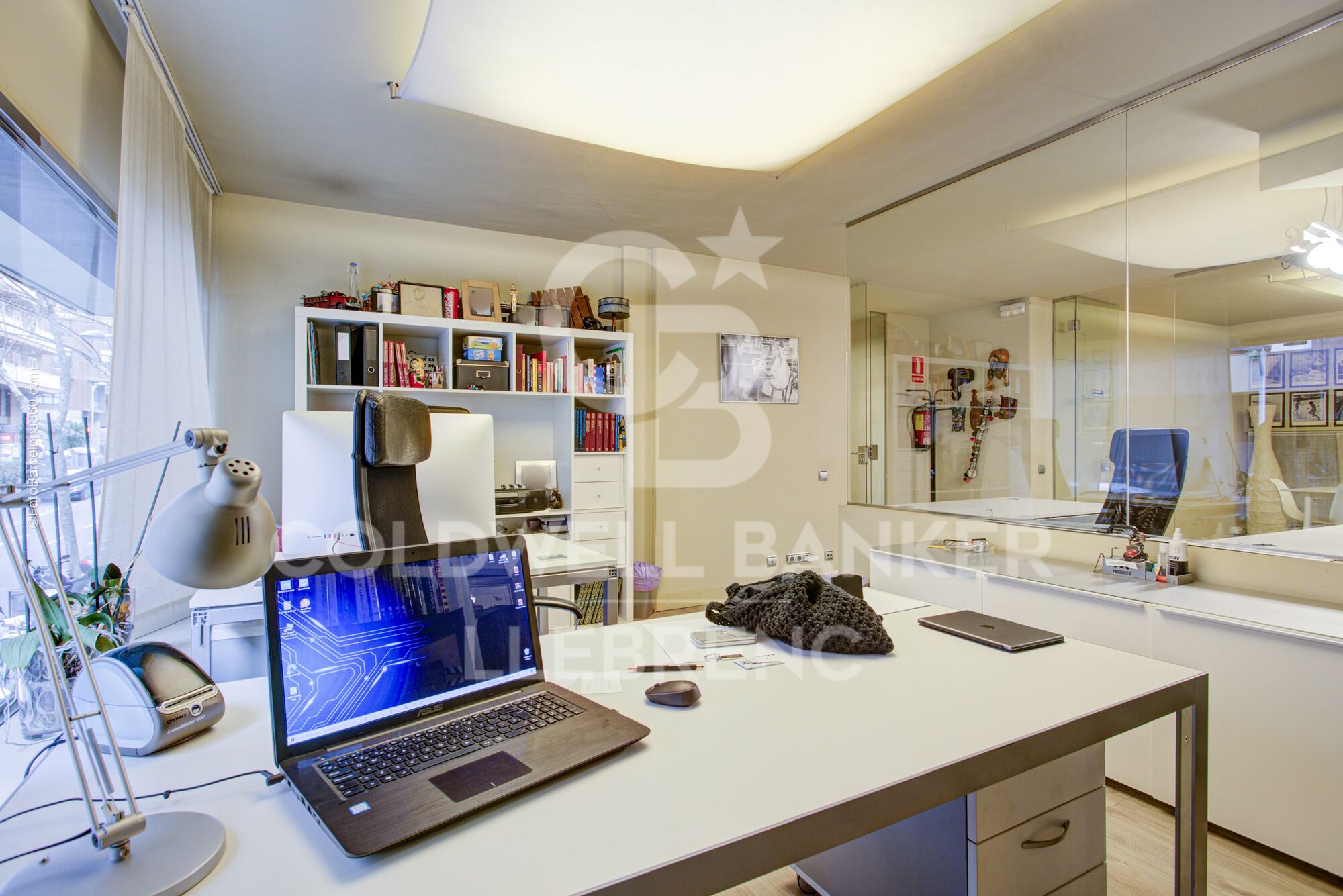 Wonderful duplex premises for sale in Republica Argentina Avenue