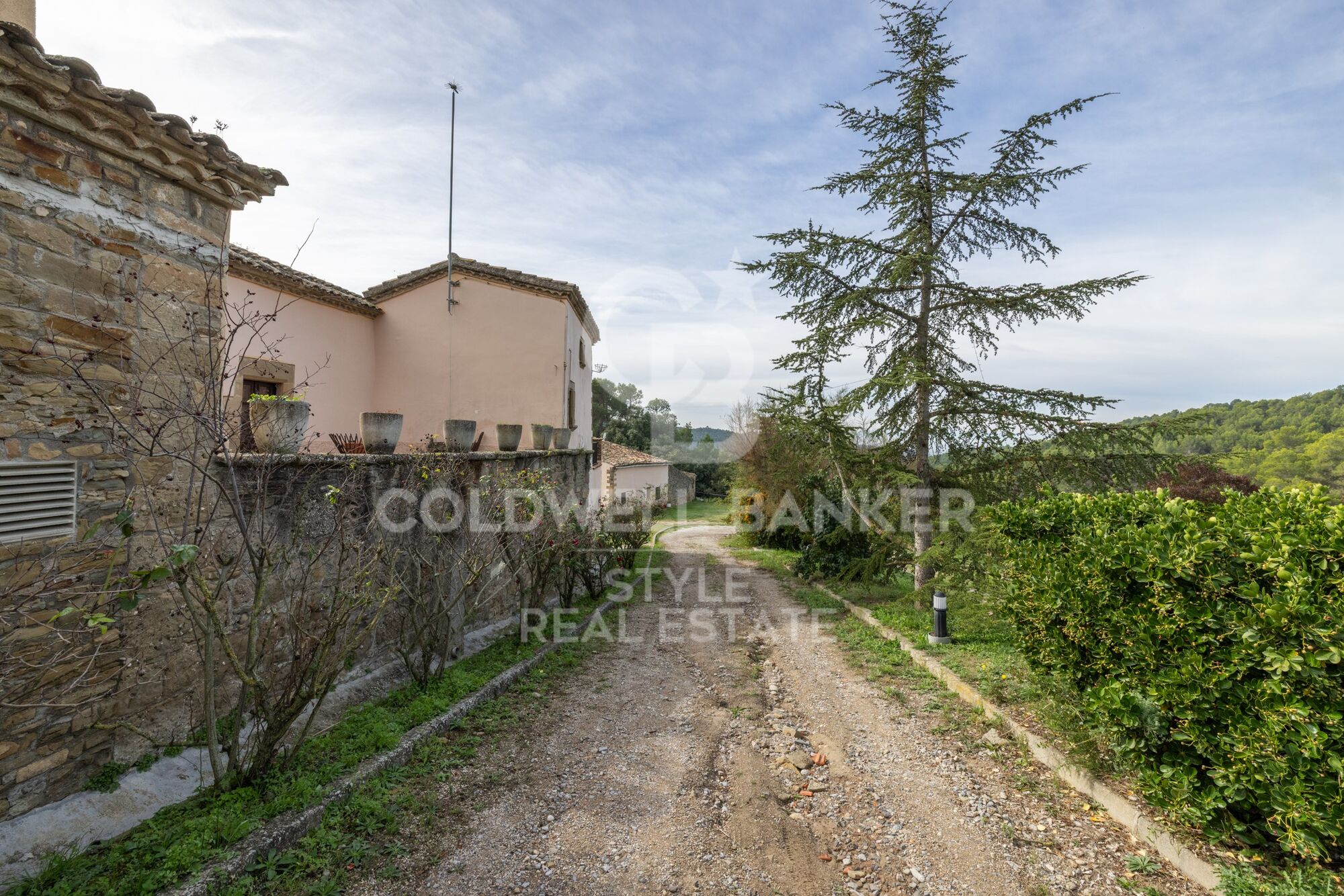 Spectacular farmhouse in Talamanca