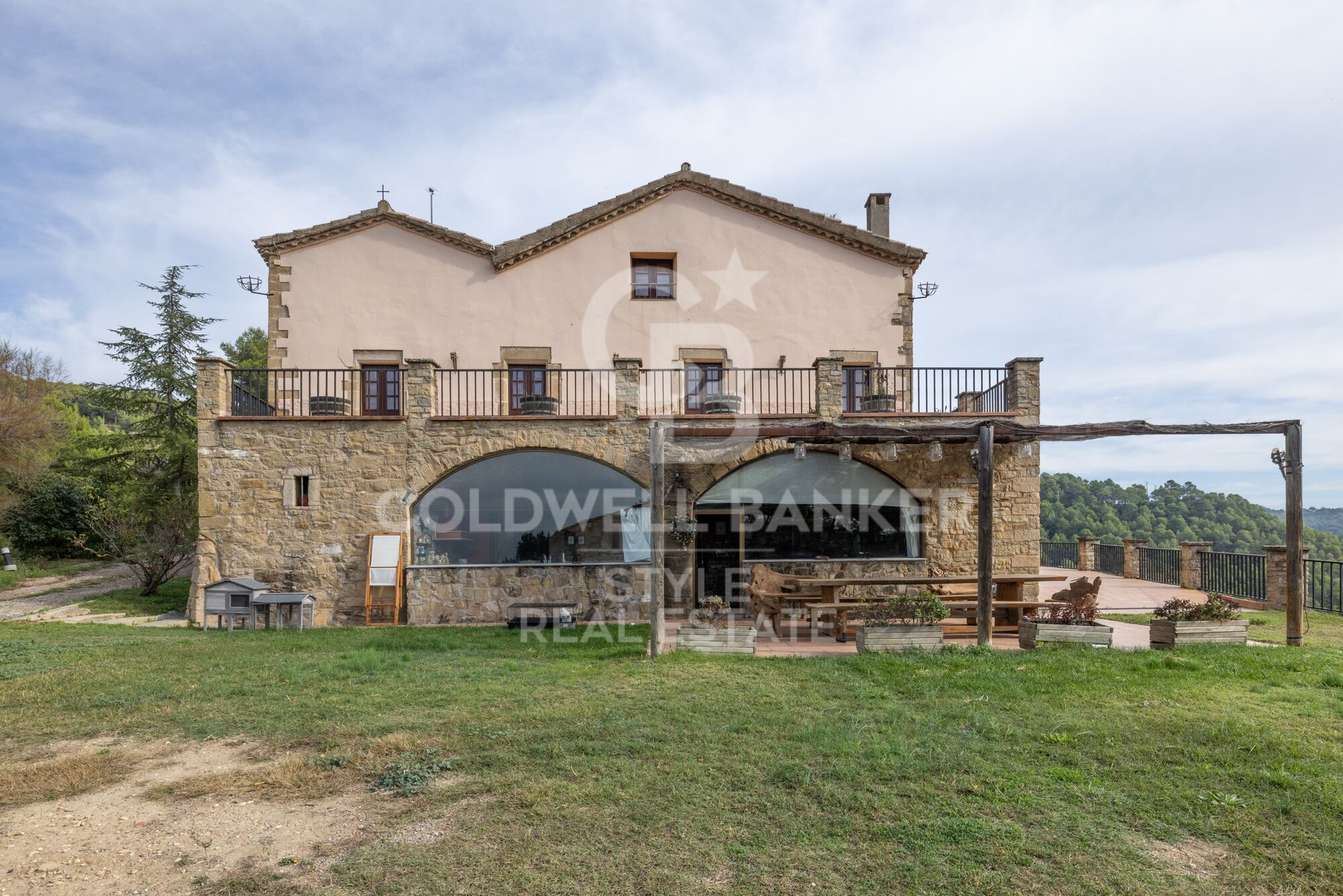 Spectacular farmhouse in Talamanca