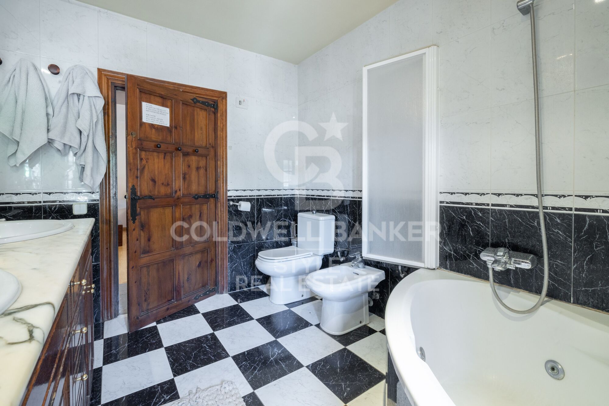 Spectacular farmhouse in Talamanca