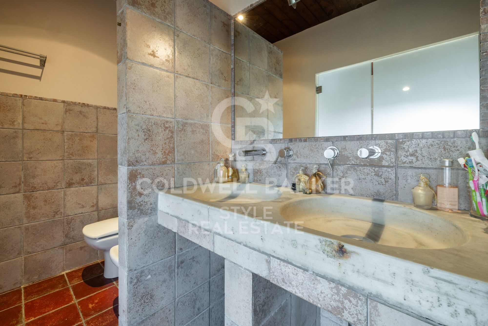 Spectacular farmhouse in Talamanca