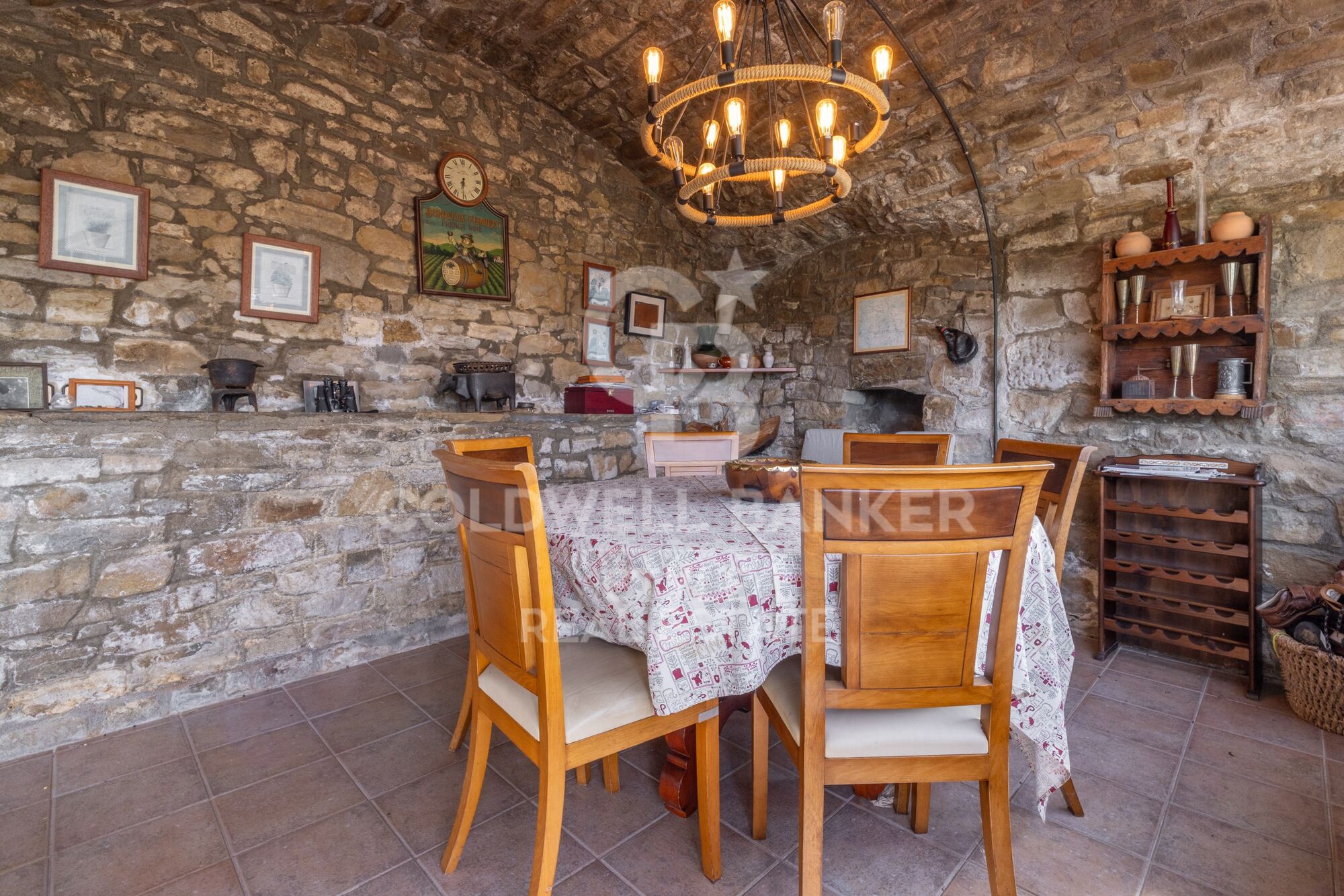 Spectacular farmhouse in Talamanca