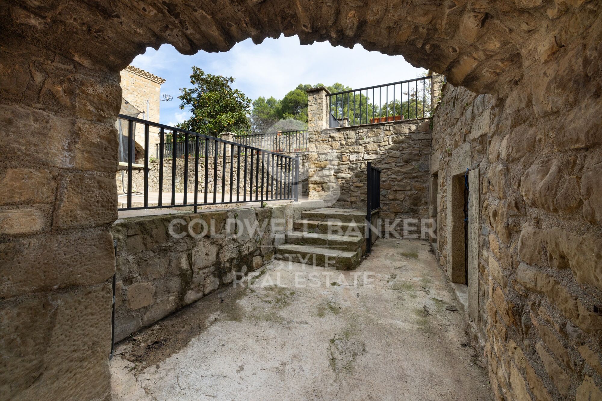 Spectacular farmhouse in Talamanca