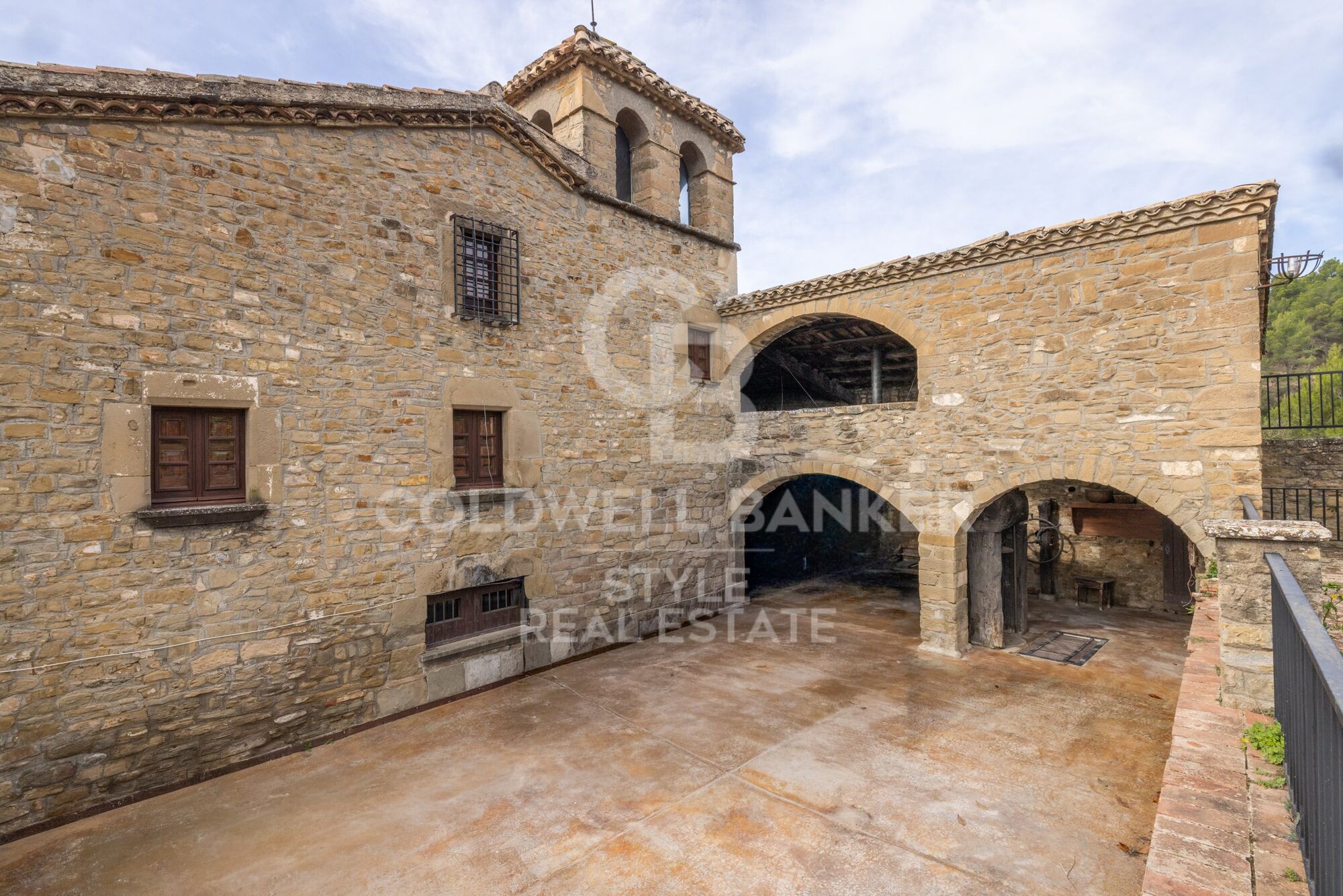 Spectacular farmhouse in Talamanca