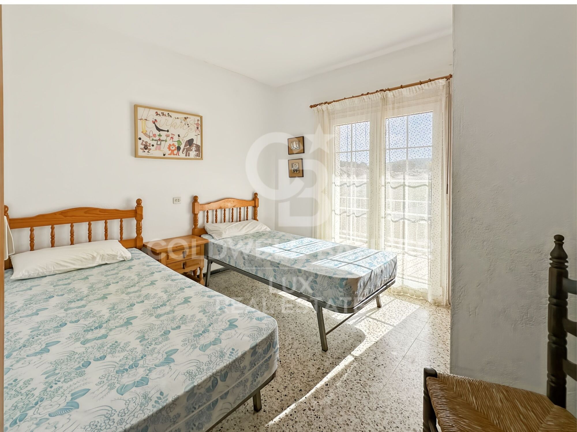 Maison proche des plages de L'Escala, avec garage et jardin