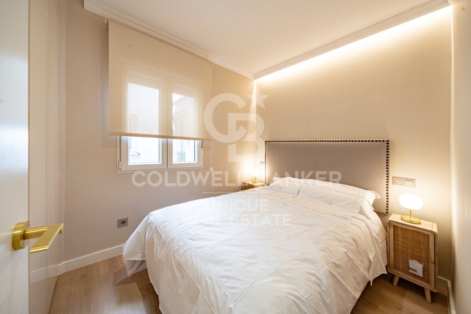 Piso exterior reformado de 2 habitaciones en Goya, Madrid