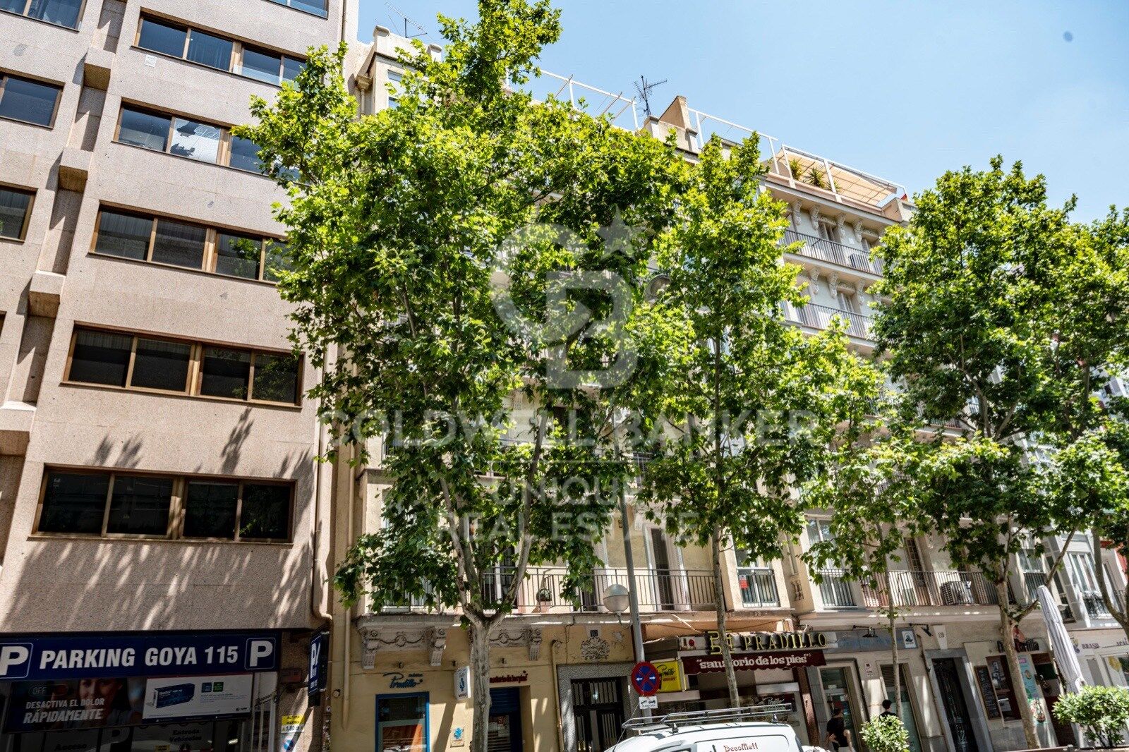 Renovierte Außenwohnung mit 3 Schlafzimmern in Goya, Madrid