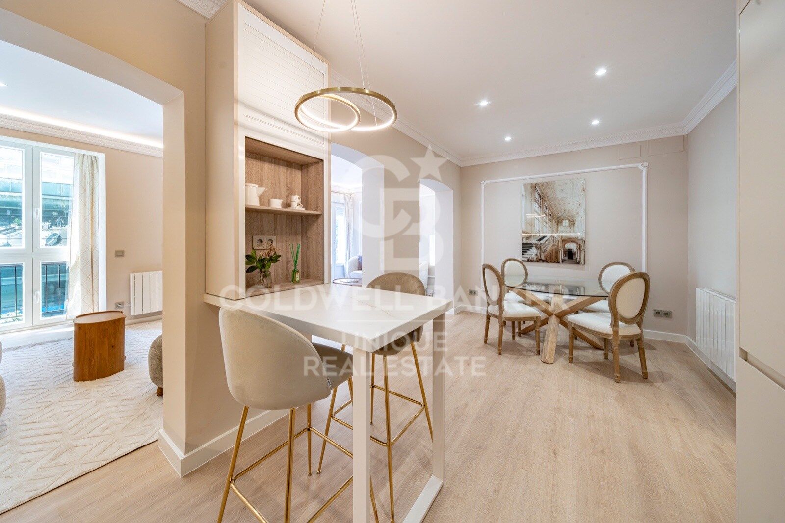 Renovierte Außenwohnung mit 3 Schlafzimmern in Goya, Madrid