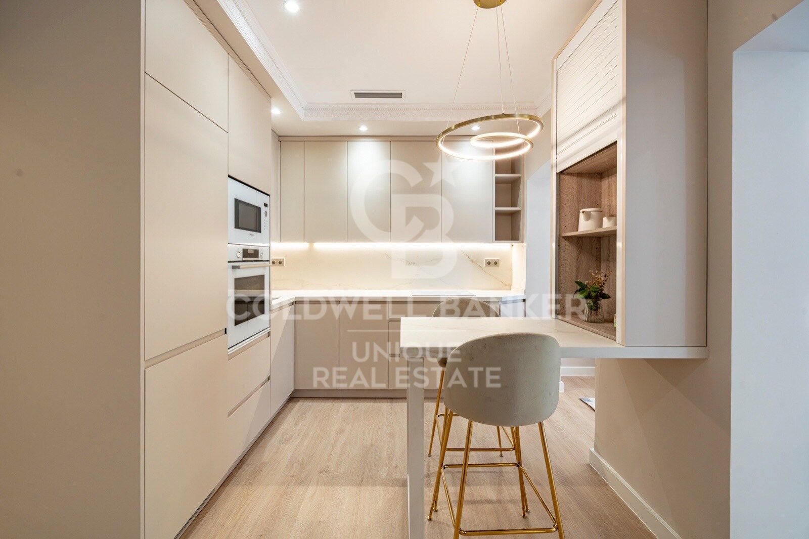 Renovierte Außenwohnung mit 3 Schlafzimmern in Goya, Madrid