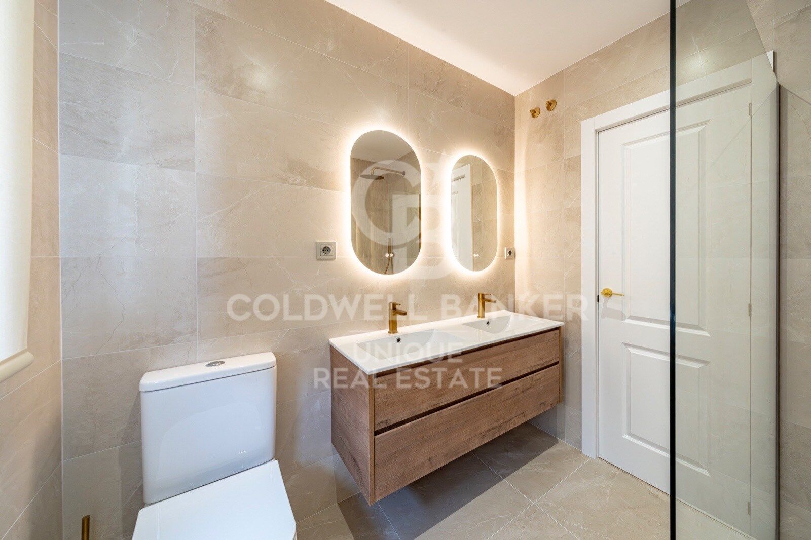 Renovierte Außenwohnung mit 3 Schlafzimmern in Goya, Madrid