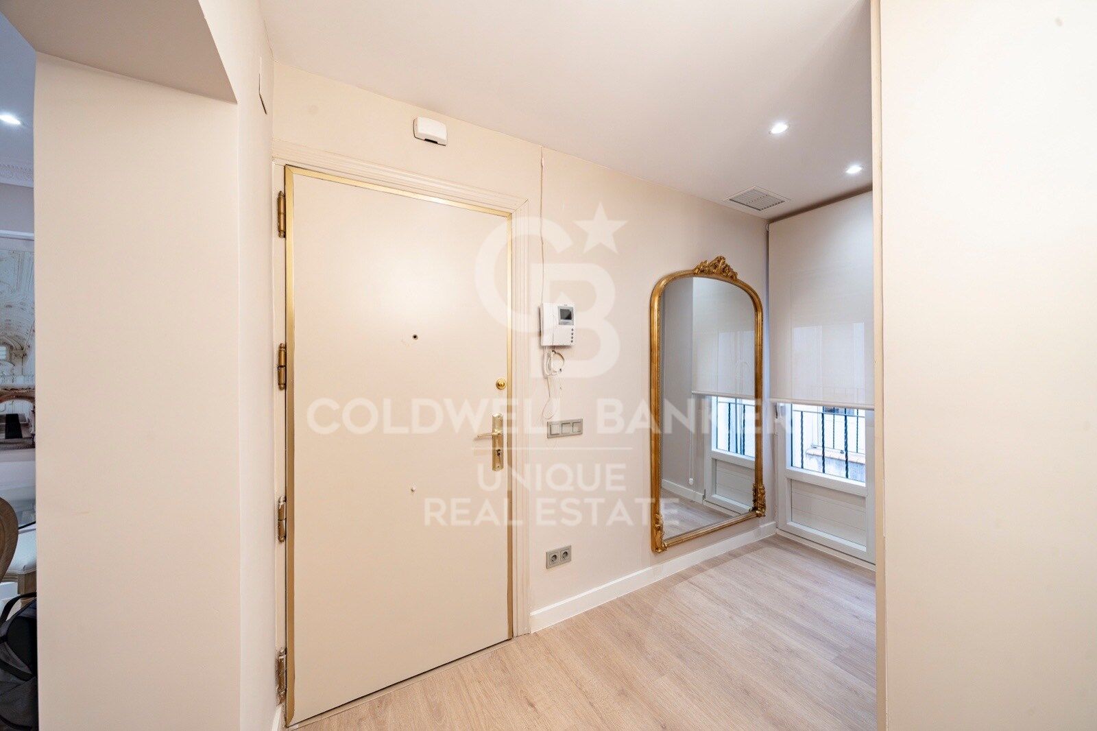 Renovierte Außenwohnung mit 3 Schlafzimmern in Goya, Madrid
