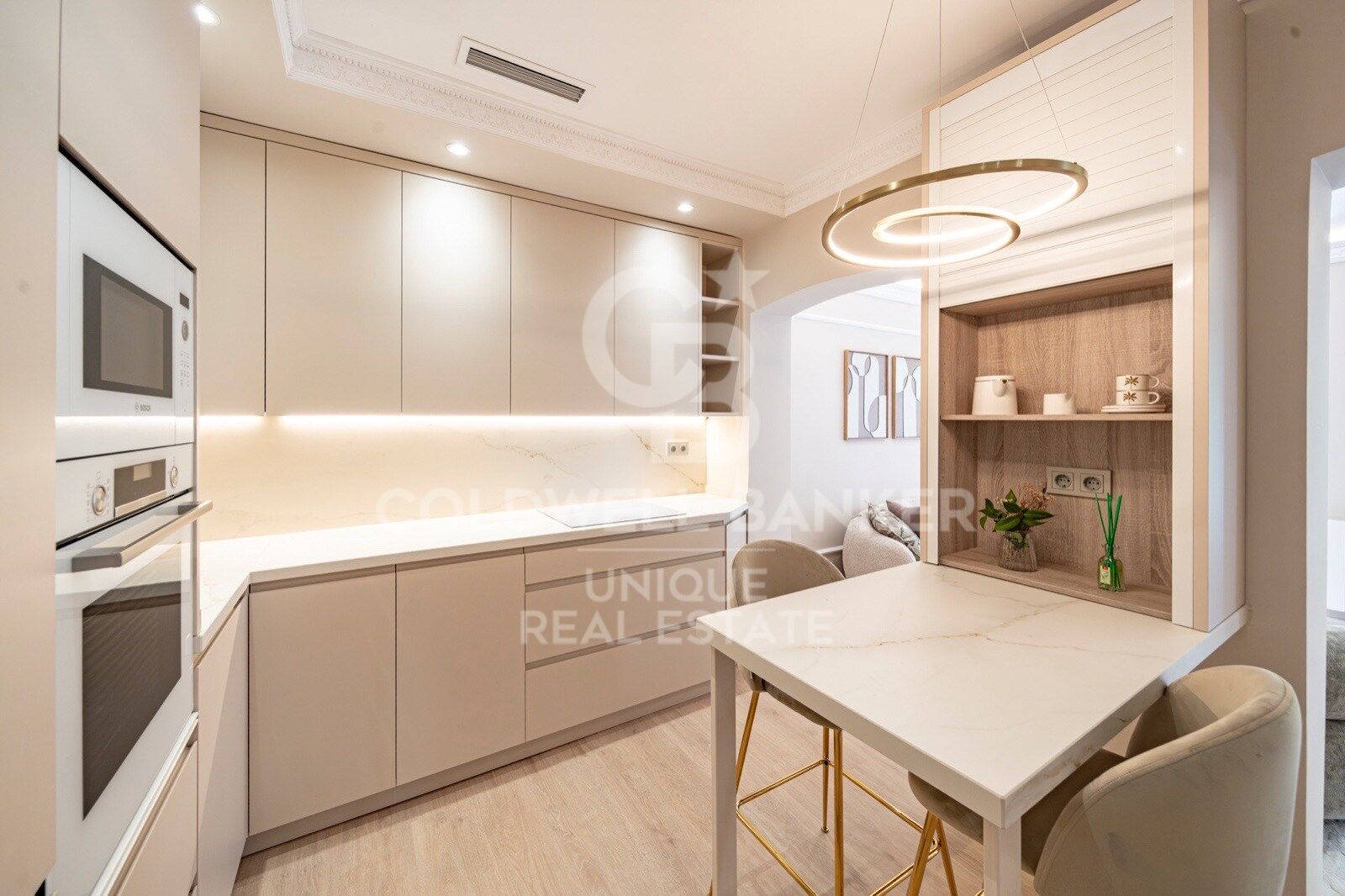 Renovierte Außenwohnung mit 3 Schlafzimmern in Goya, Madrid