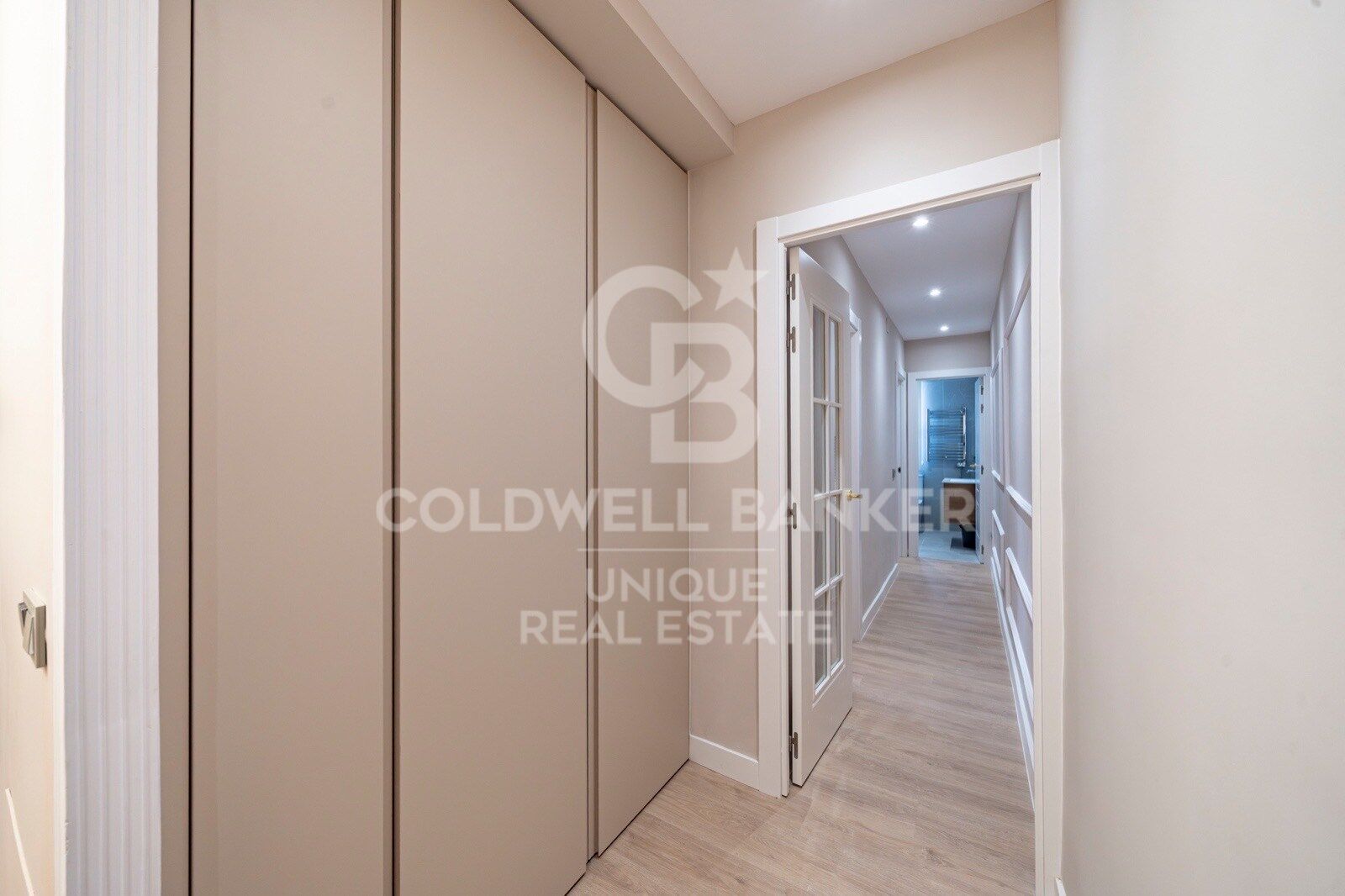 Renovierte Außenwohnung mit 3 Schlafzimmern in Goya, Madrid