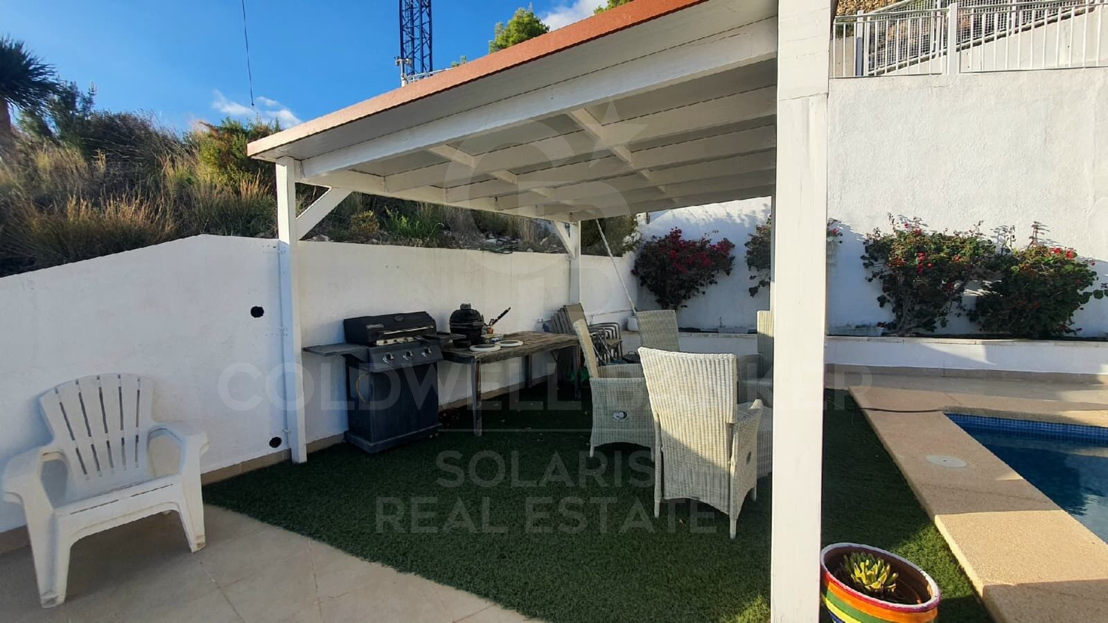 Villa moderna en Altea la Vella con impresionantes vistas panorámicas al mar