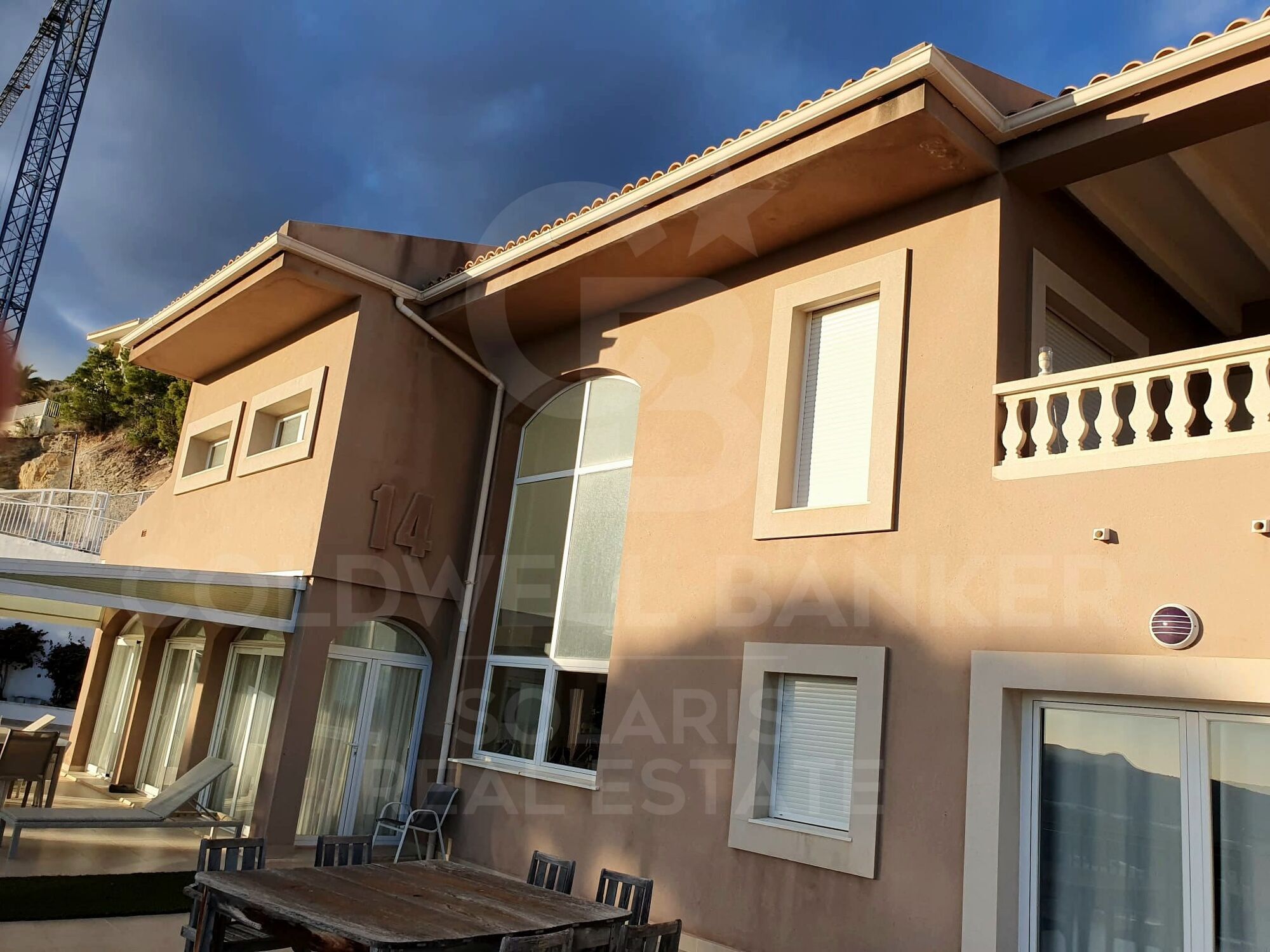 Villa 3 Schlafzimmer, 2 Stockwerke Verkauf Altea