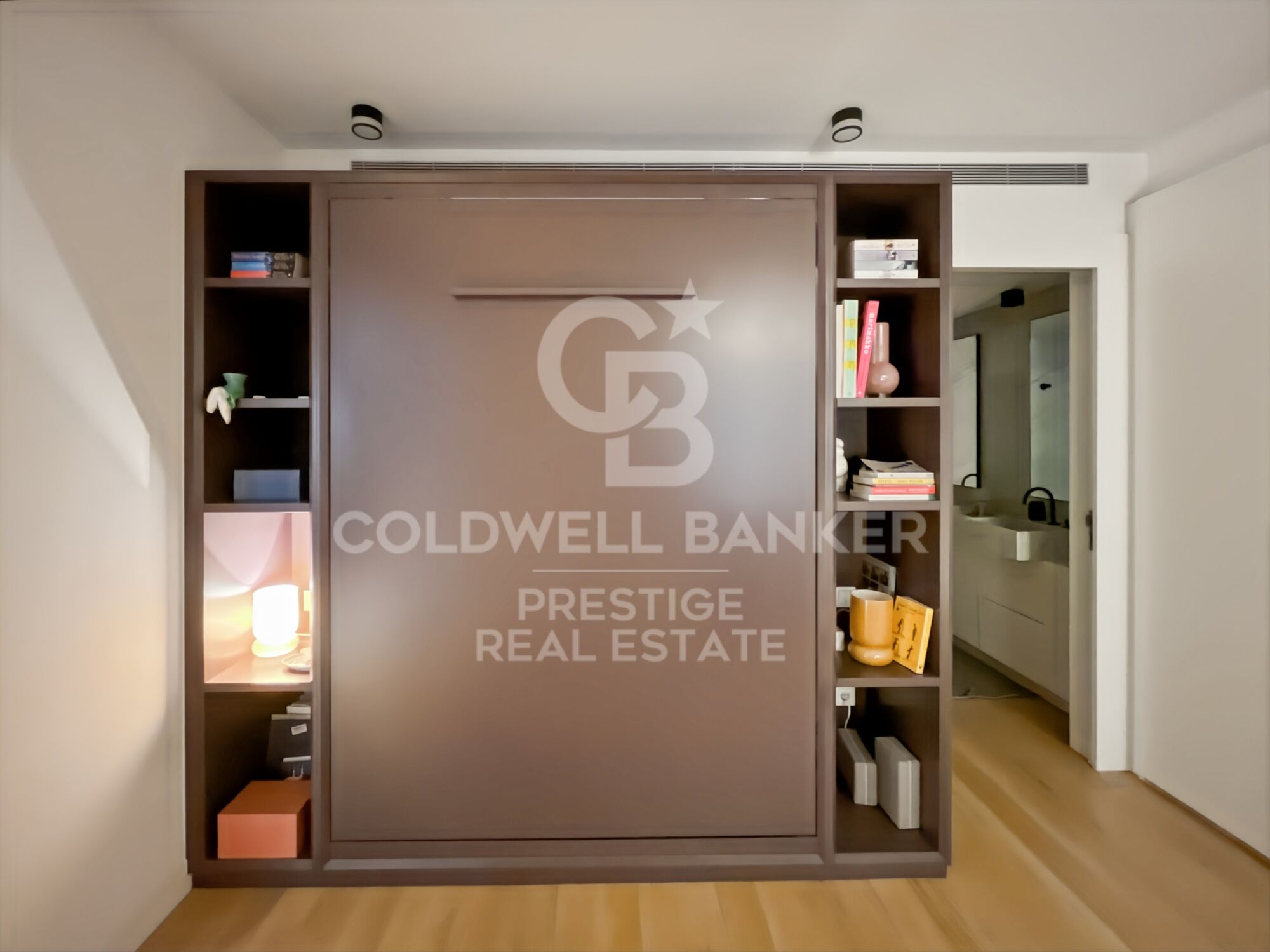 For sale luxury apartment in Eixample Derecho, new development with parking and storage room
