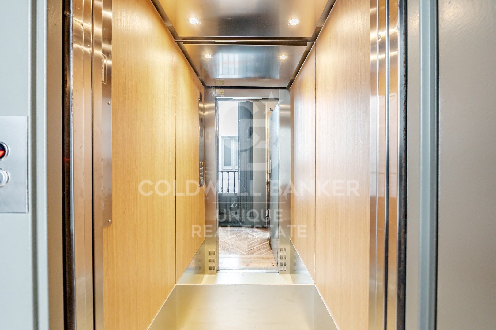 Exklusiv renovierte Wohnung im Herzen des Barrio de Justicia in Madrid